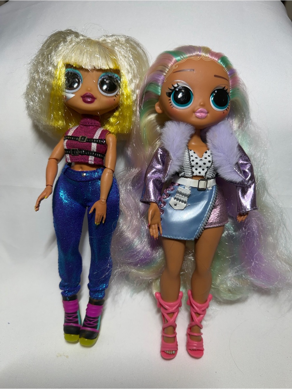 L.O.L. Surprise! Dolls - Blonde & Pastel Rainbow Hair with Metallic Outfits